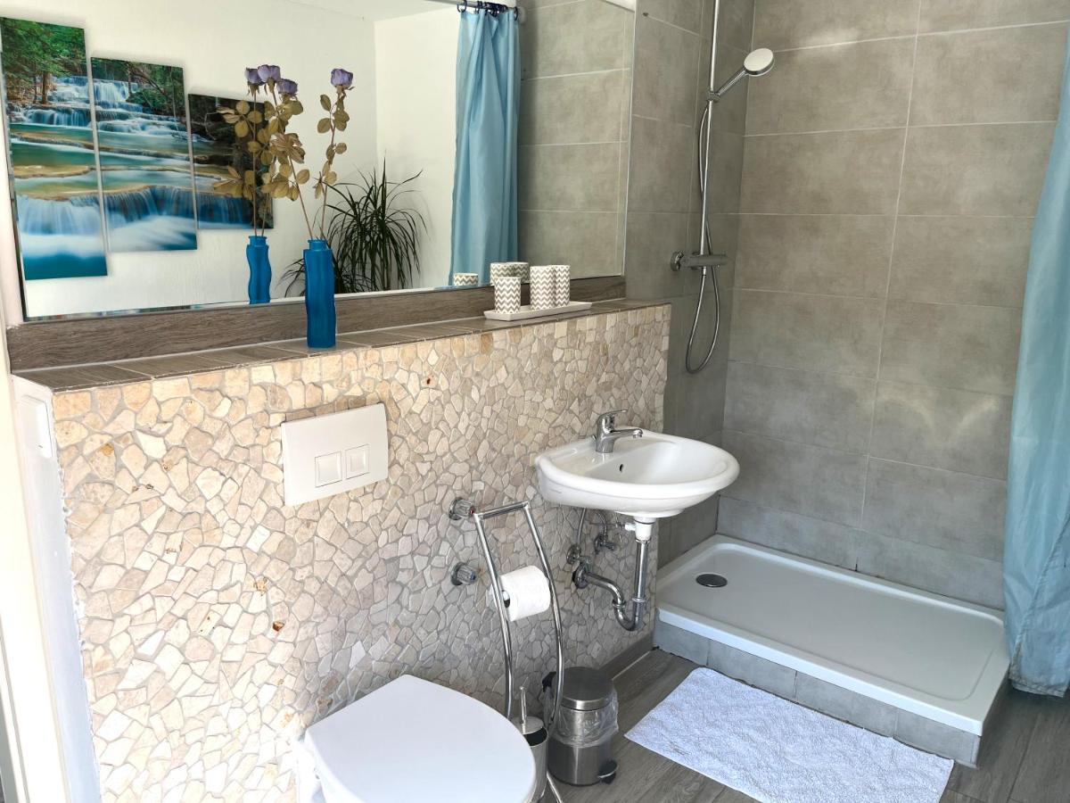 Fafa Home With Pool Έσσεν Εξωτερικό φωτογραφία