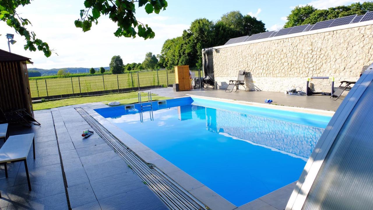 Fafa Home With Pool Έσσεν Εξωτερικό φωτογραφία